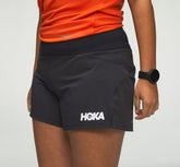 HOKA|Women's Performance Woven 4" Short Black