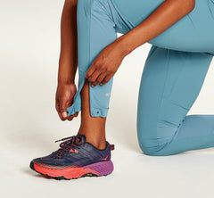 HOKA|Women's Wind Pant Ombre Blue / Provincial Blue