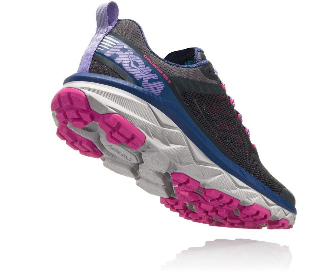 HOKA|Women's Challenger ATR 5 Ebony / Very Berry