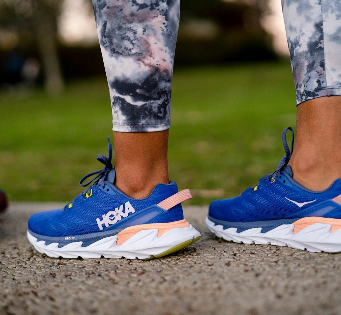 HOKA|Women's Elevon 2 Amparo Blue / White