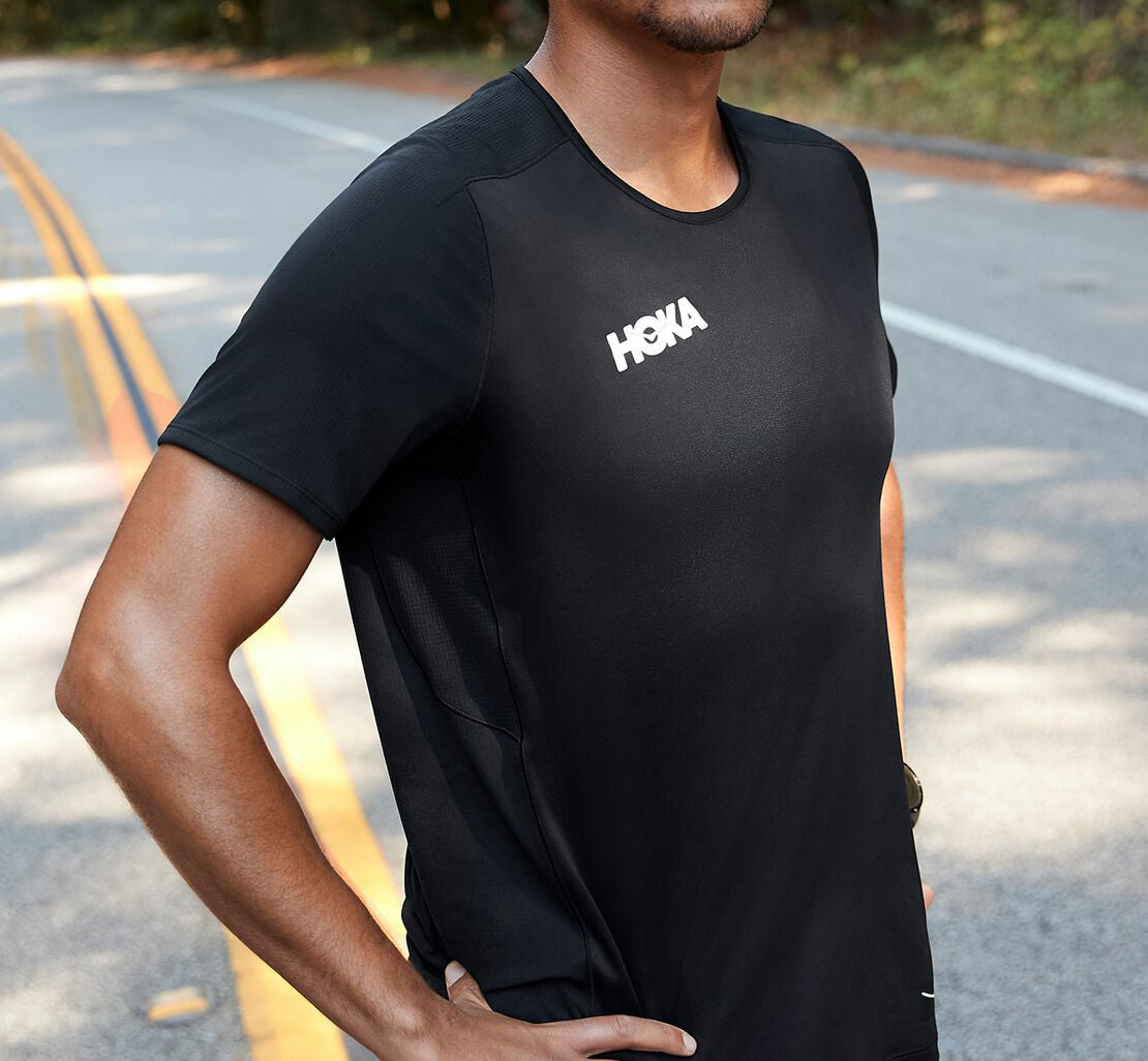 HOKA|Men's Performance Short Sleeve Black
