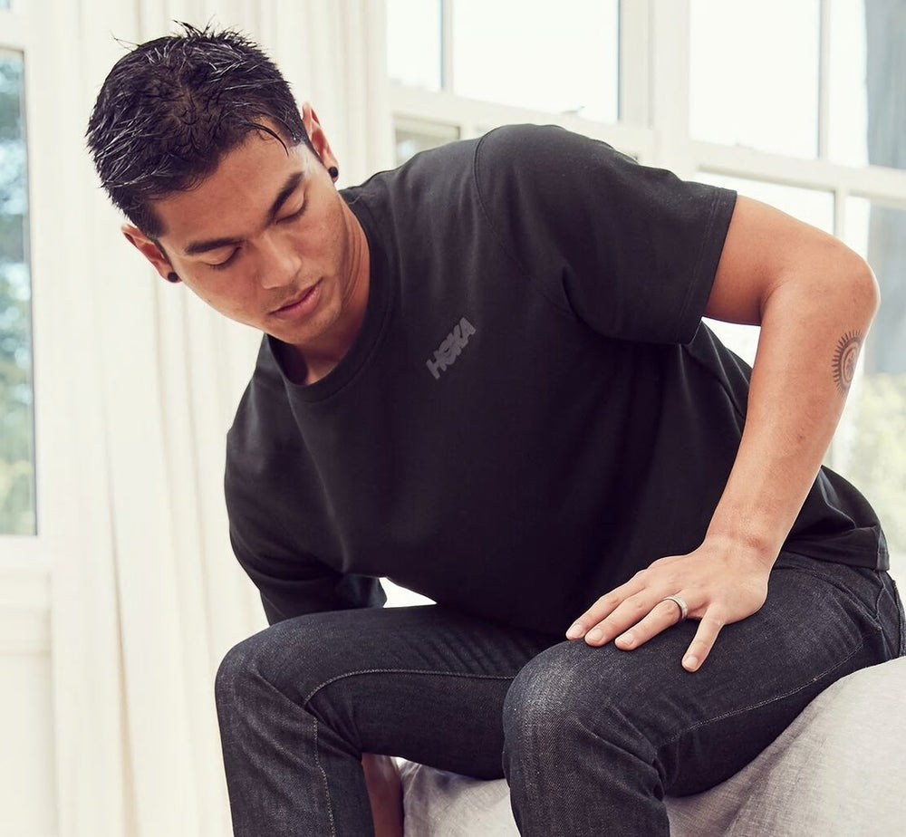 HOKA|Men's Lifestyle Tee Black