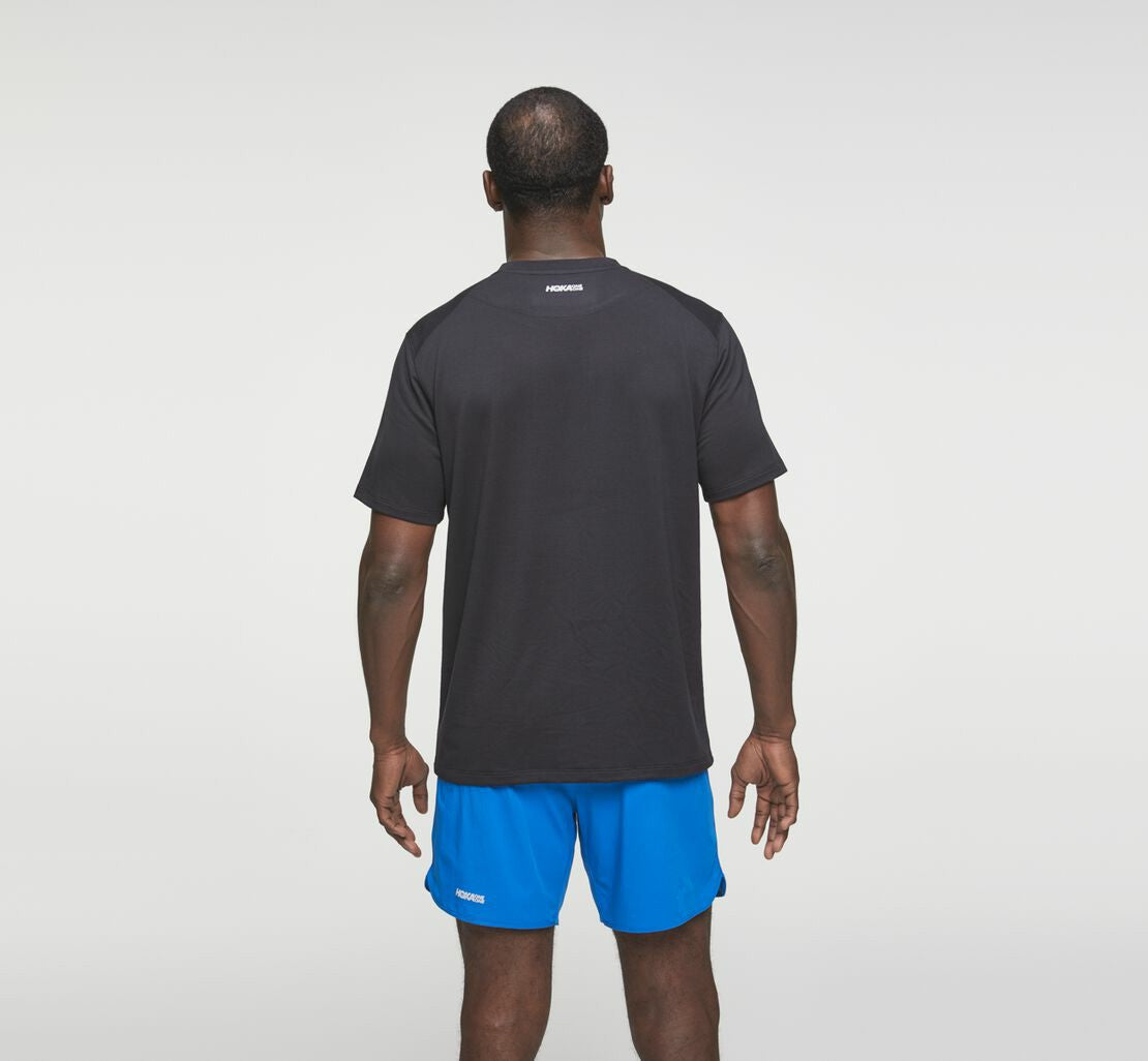 HOKA|Men's Lifestyle Tee Black