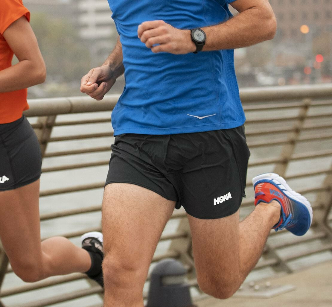 HOKA|Men's Performance Woven 5" Short Black