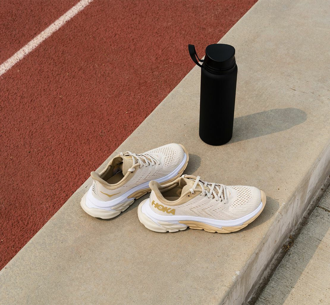 HOKA|Men's Clifton Edge Almond Milk / Beige