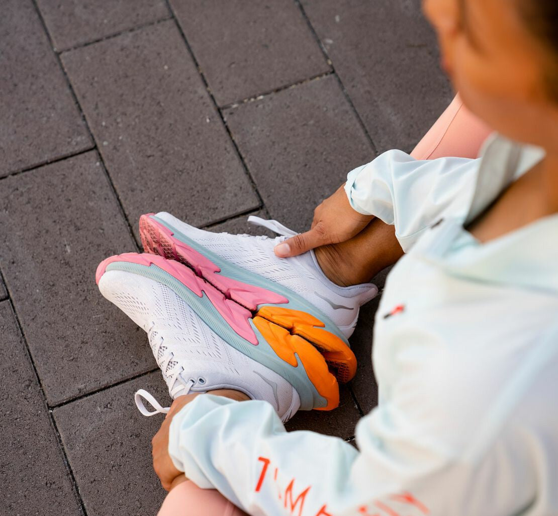 HOKA|Women's Clifton Edge Nimbus Cloud / Lunar Rock