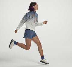 HOKA|Women's Wind-Resistant Jacket Tofu / Vintage Indigo