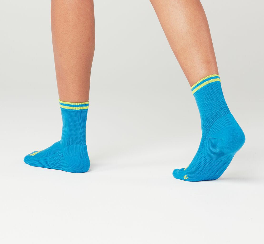 HOKA|All Gender Performance Crew Sock Diva Blue / Citrus