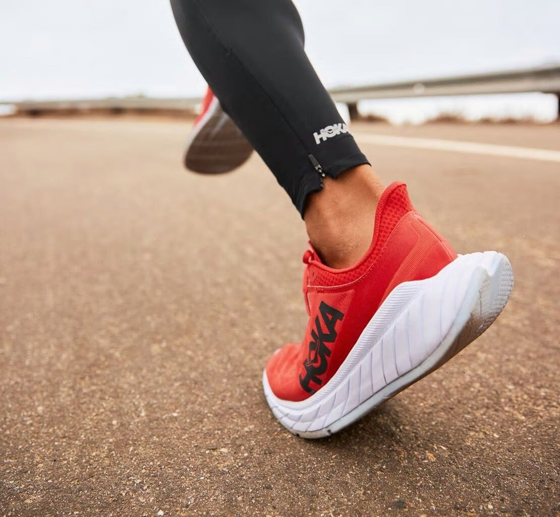 HOKA|Women's Carbon X 2 Hot Coral / Black Iris