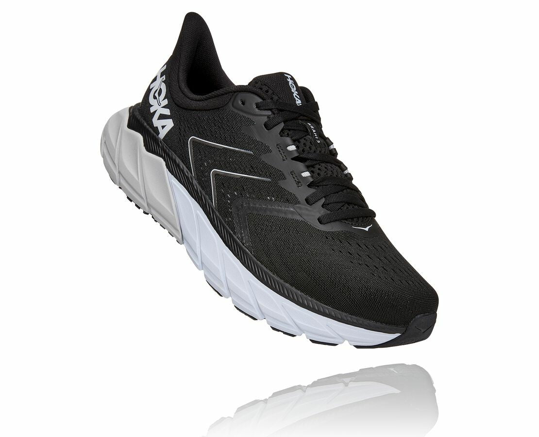 HOKA|Men's Arahi 5 Black / White