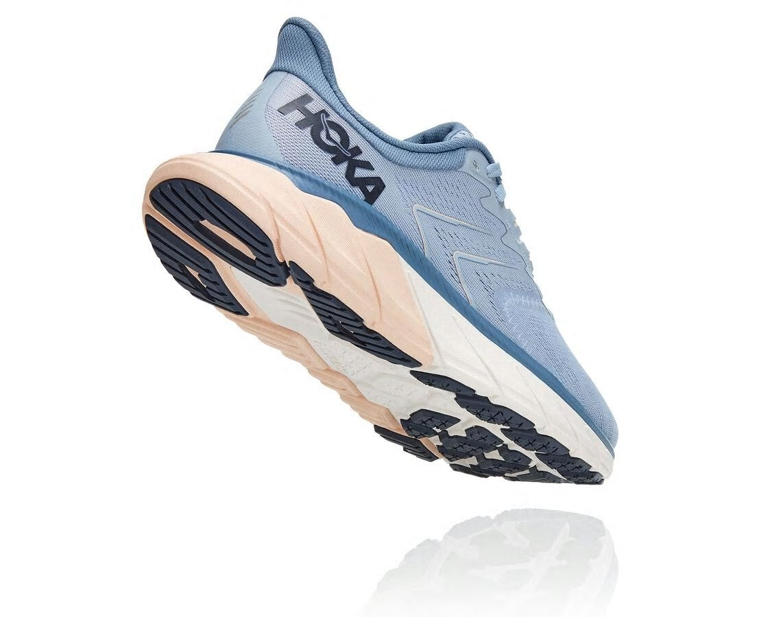 HOKA|Women's Arahi 5 Blue Fog / Provincial Blue