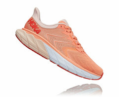HOKA|Women's Arahi 5 Cantaloupe / Silver Peony