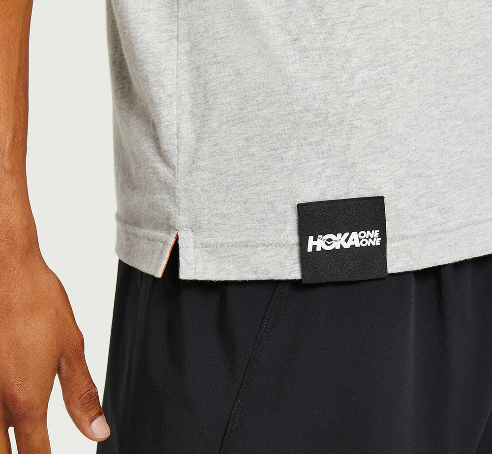 HOKA|Men's Brand Tee Heather Grey / Persimmon Orange