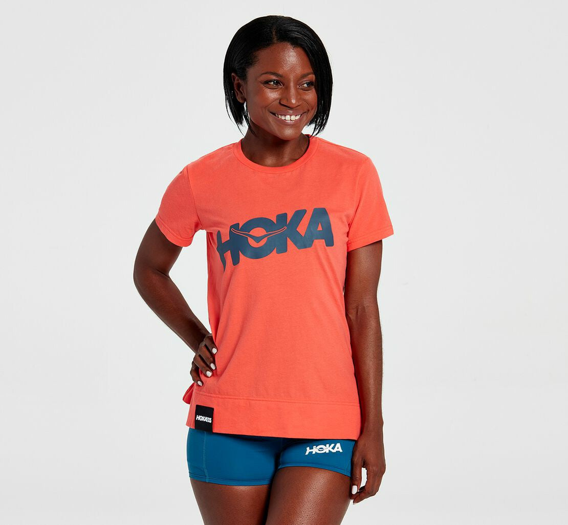 HOKA|Women's Brand Tee Hot Coral