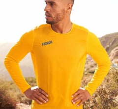 HOKA|Men's Wind Shirt Saffron
