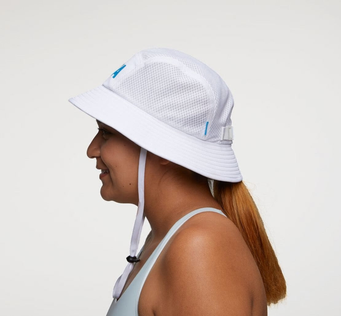 HOKA|All Gender Adventure Hat White / Diva Blue