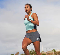 HOKA|Women's Performance Woven 2" Short Ombre Blue