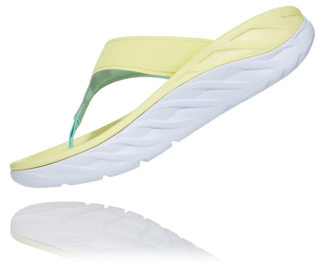 HOKA|Women's ORA Recovery Flip Luminary Green / Blue Tint