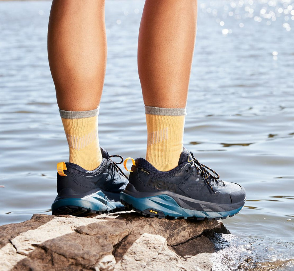HOKA|Women's Kaha Low GORE-TEX Black Iris / Moroccan Blue