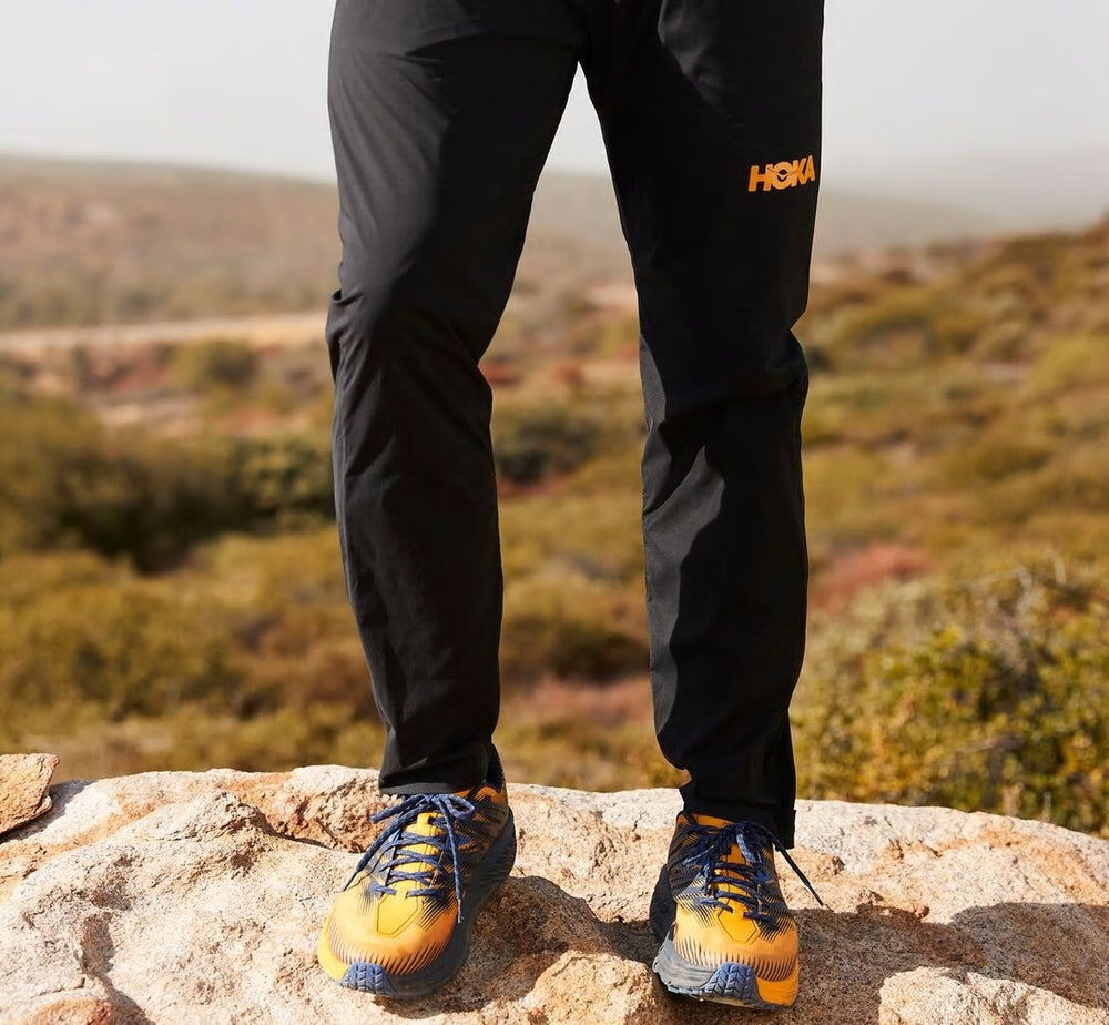 HOKA|Men's Wind Pant Black