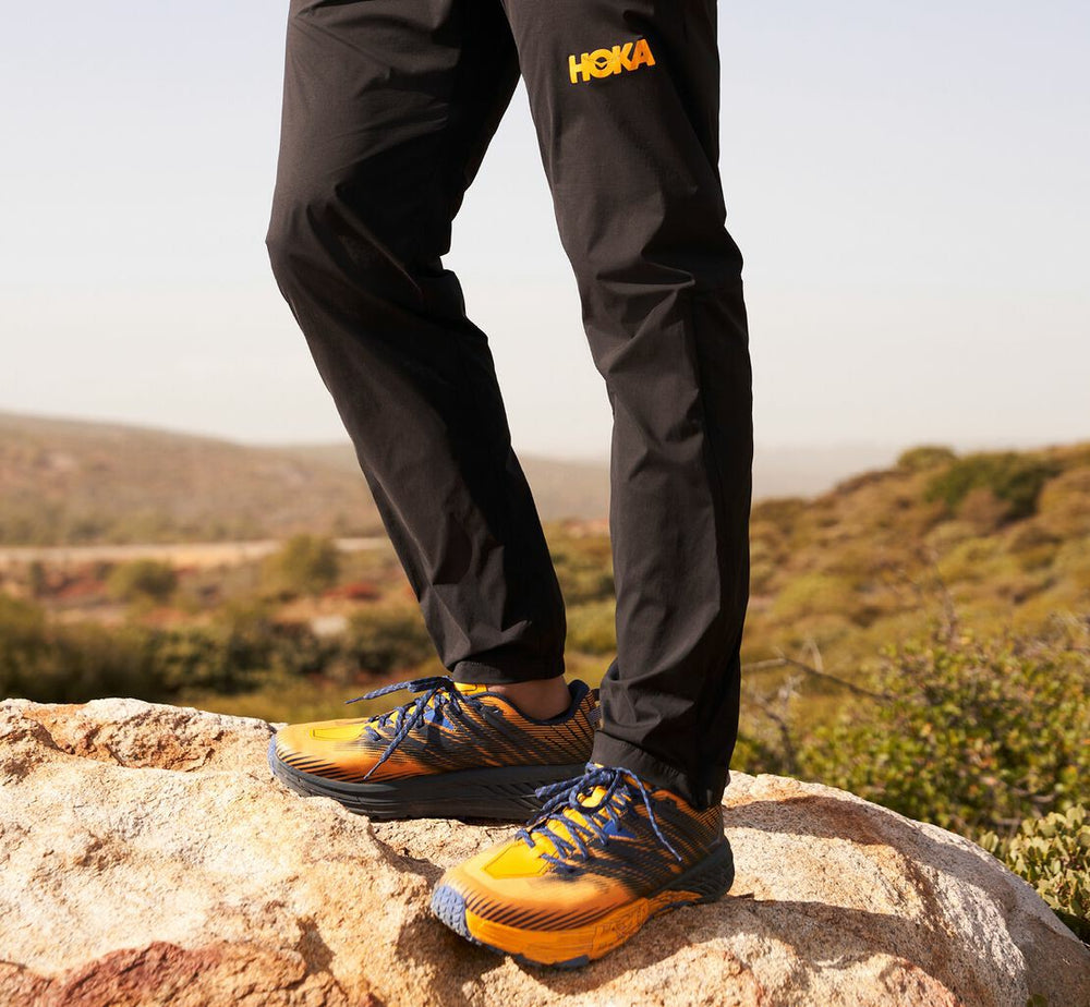 HOKA|Men's Wind Pant Black