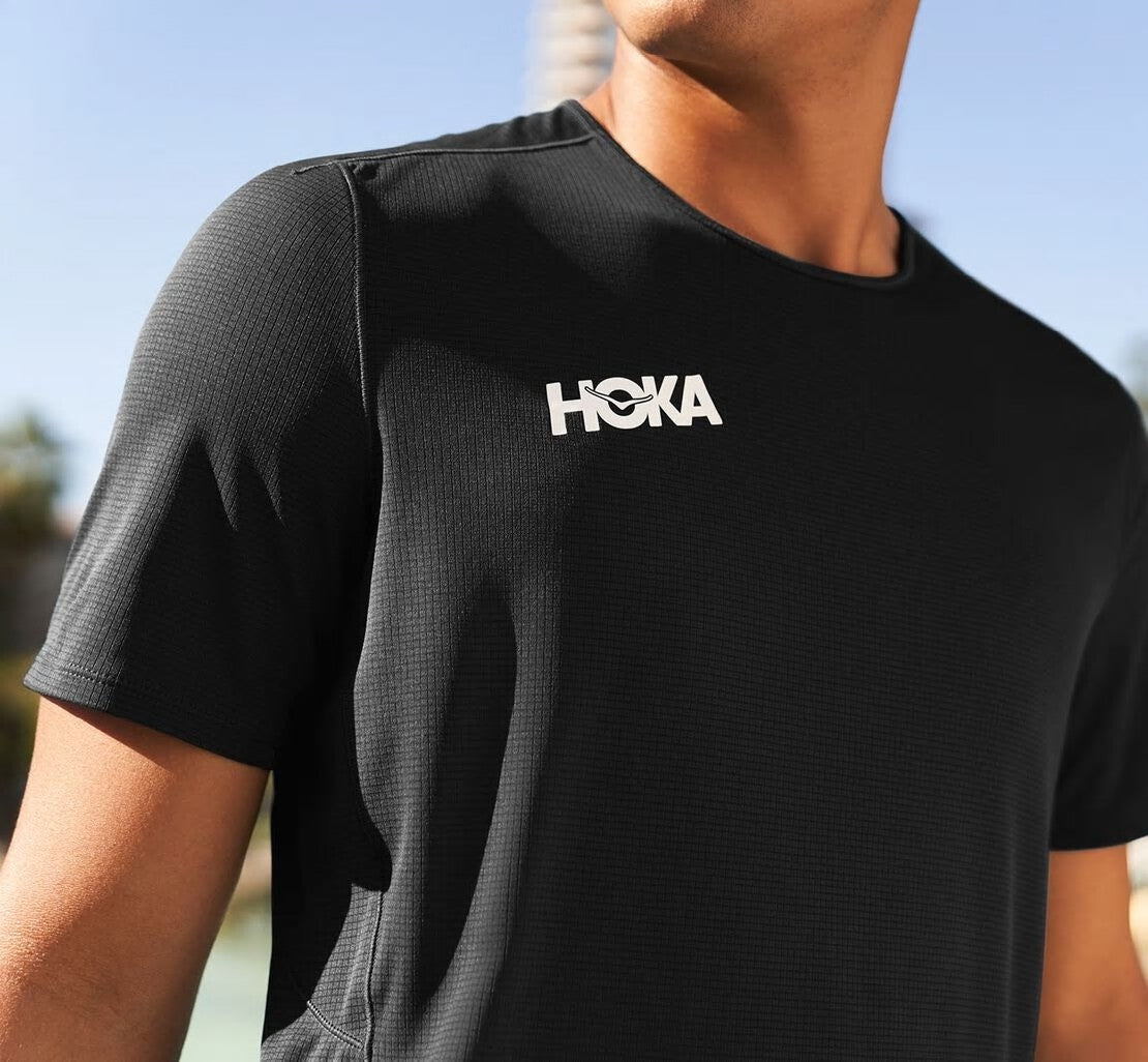 HOKA|Men's Performance Short Sleeve Black