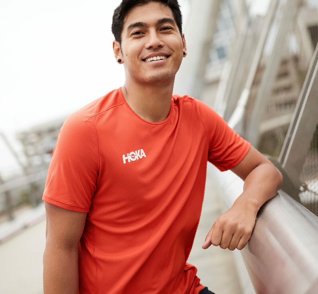 HOKA|Men's Performance Short Sleeve Fiesta