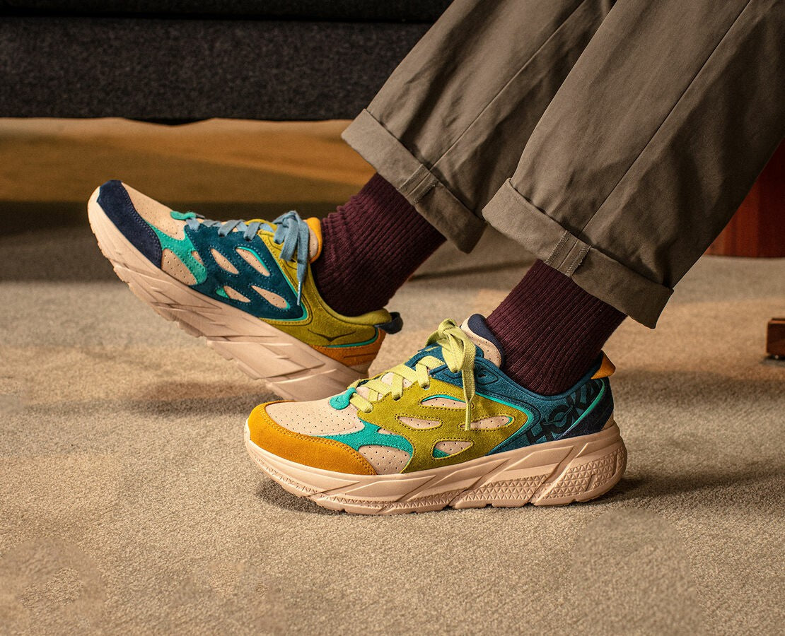 HOKA|Unisex Clifton L Suede Multi / Shifting Sand